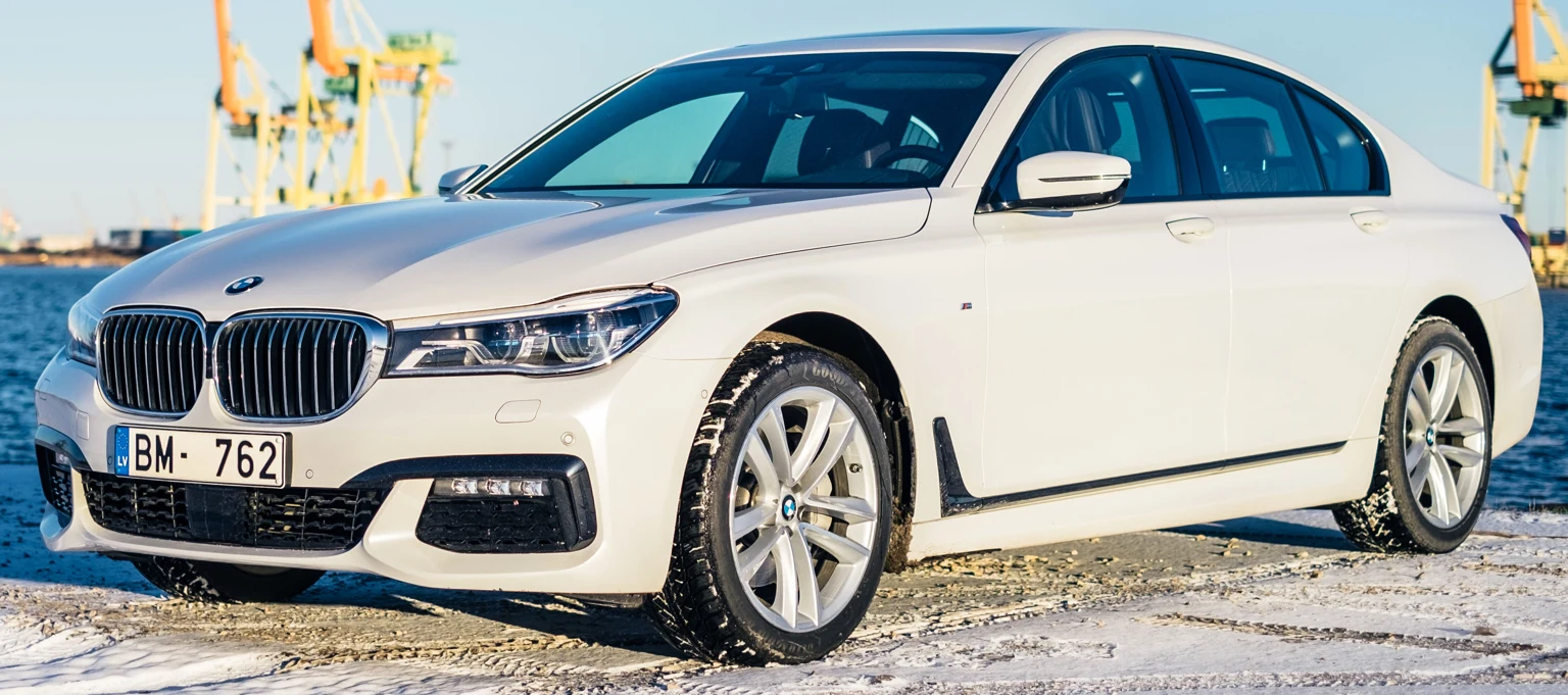 BMW 7 Series White model reference; current rental-unit photographs available on request